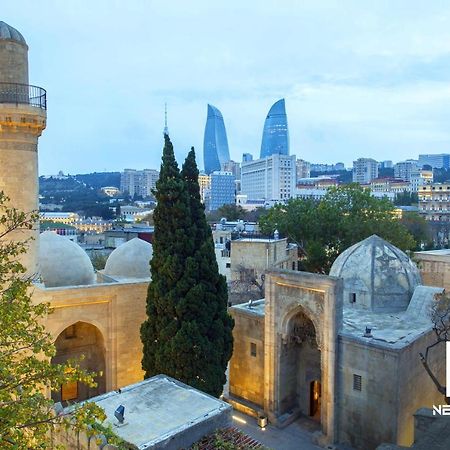 The Center Hotel Baku Bagian luar foto