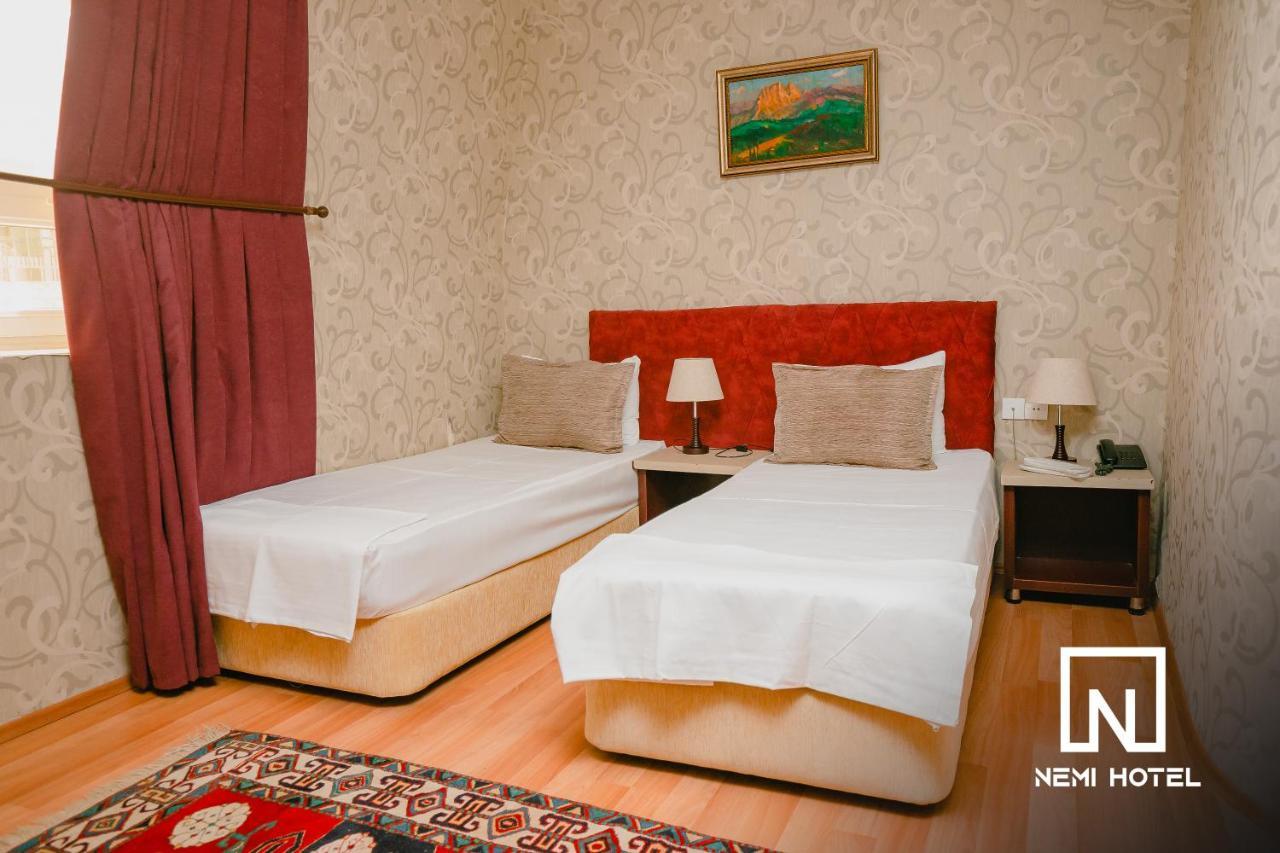 The Center Hotel Baku Bagian luar foto